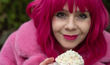Sparkling Creativity with Harriet Muncaster
