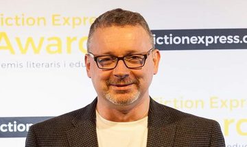 Fire-Breathing Facts with David Macphail